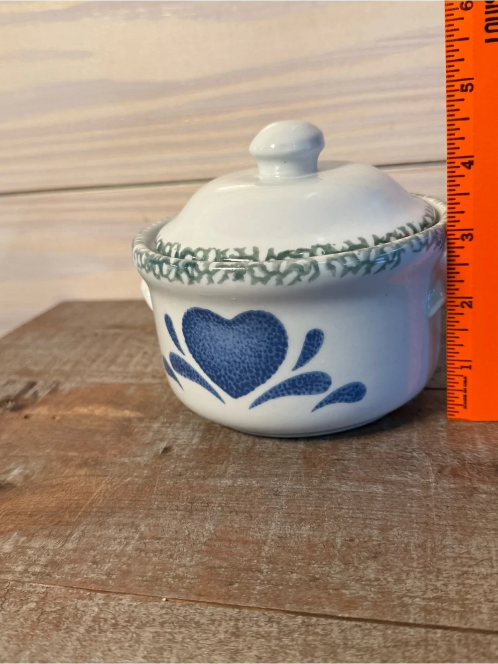 Vintage Pottery Soup Bowl Casserole Dish Blue Heart with Lid Handle Spongeware